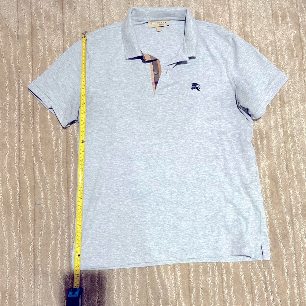 Burberry polo size large